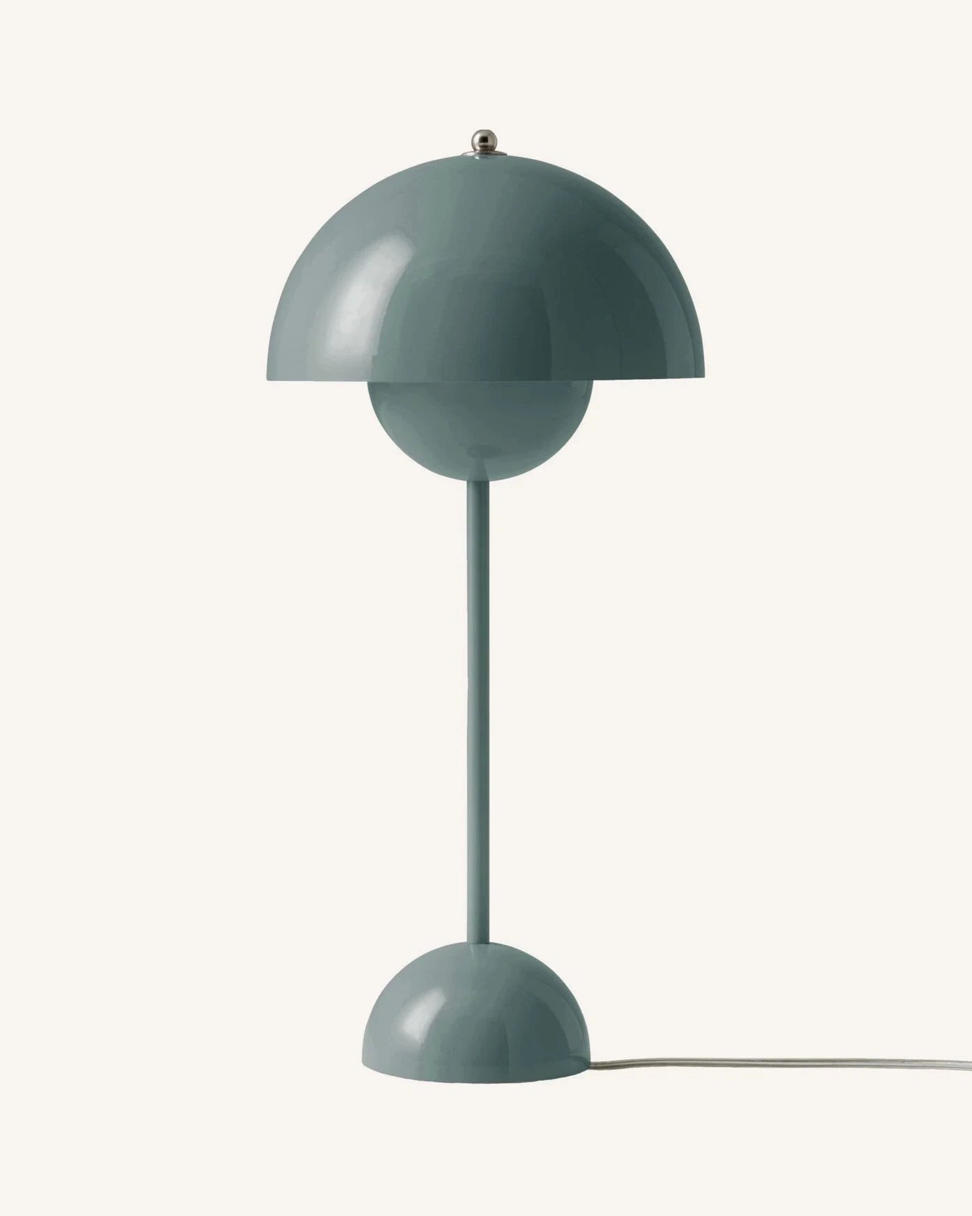 & Tradition - Flowerpot Table Lamp VP3, Verner Panton, 1969 | Steel