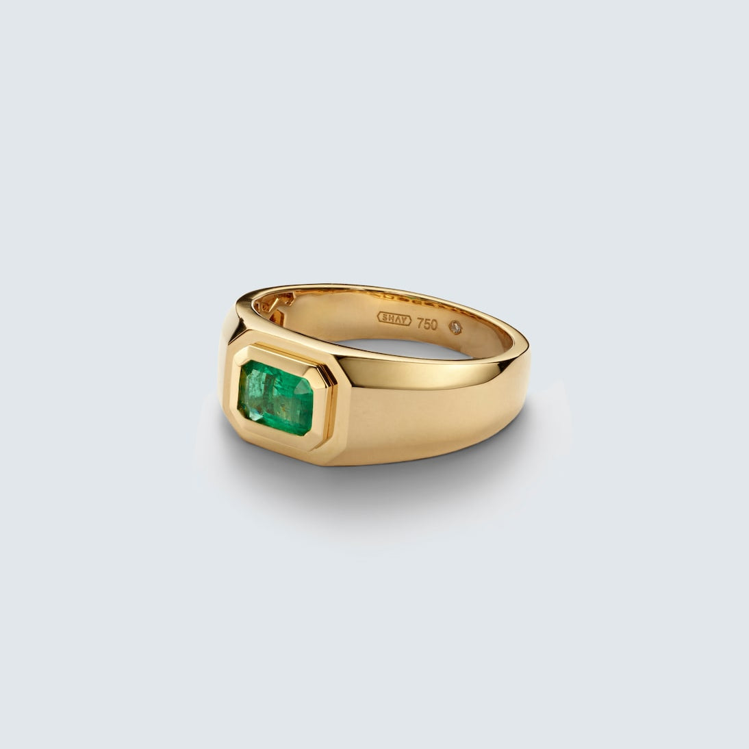 Shay Jewelry - Champion 18kt gold ring with emerald