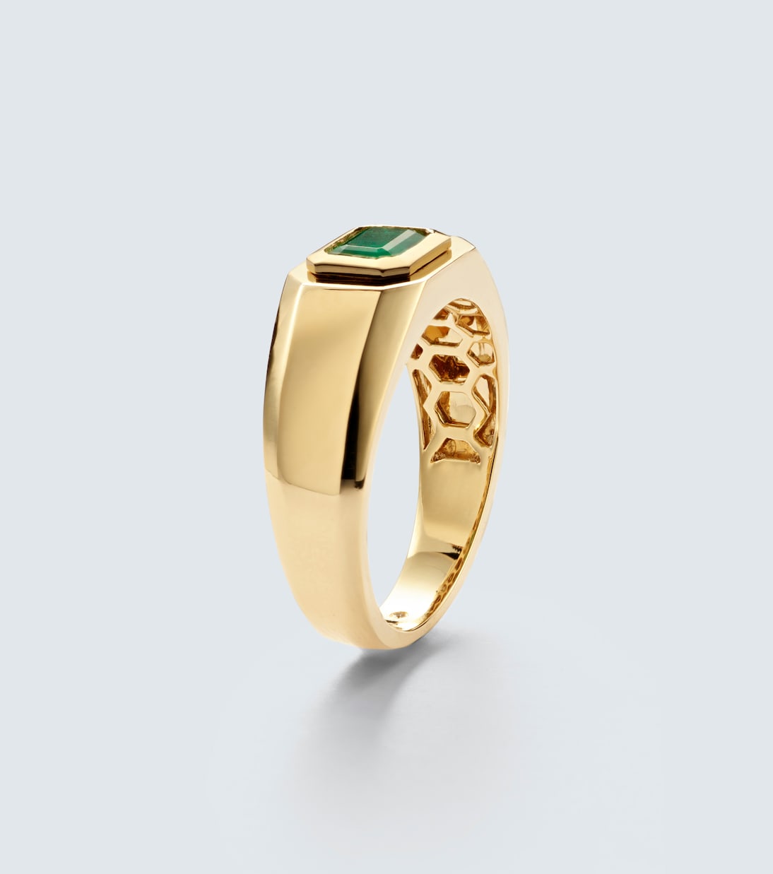 Shay Jewelry - Champion 18kt gold ring with emerald