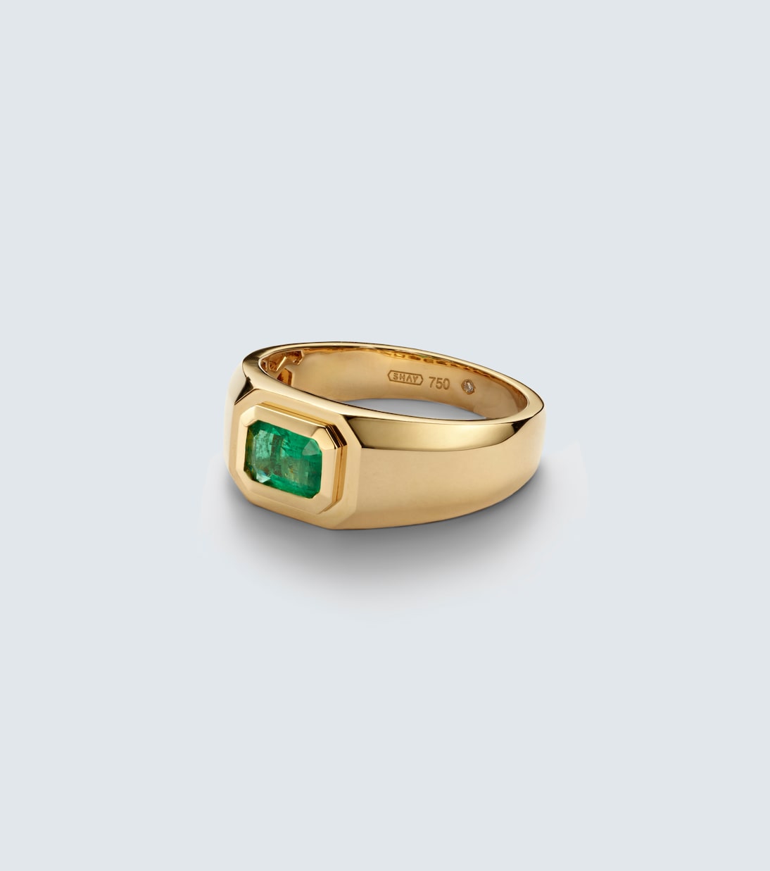 Shay Jewelry - Champion 18kt gold ring with emerald