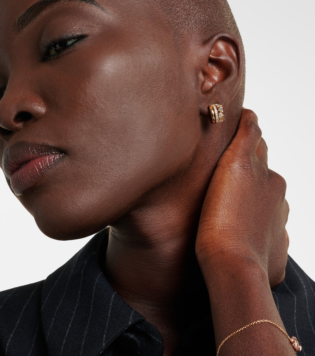 Bucherer Fine Jewellery - Rock Diamonds 18kt gold earrings with diamonds