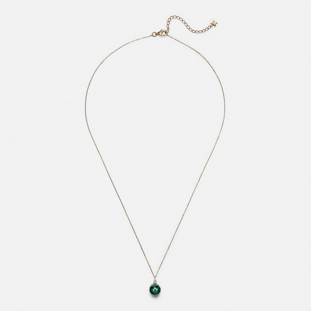 Mateo - 14kt gold dot necklace with malachite and diamond