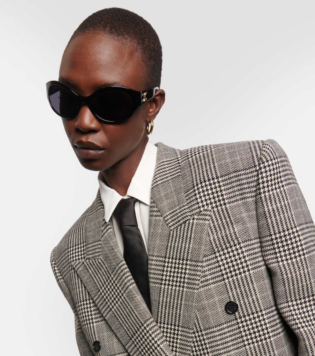 Celine Eyewear - Triomphe oval sunglasses