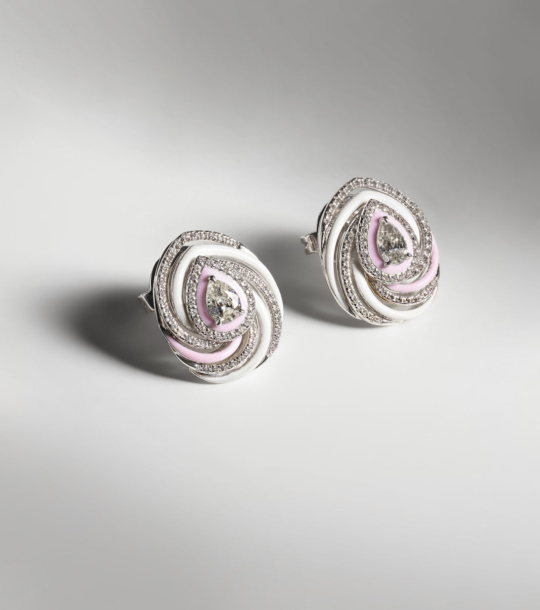 Kamyen - Oceane 18kt white gold earrings with enamel and diamonds