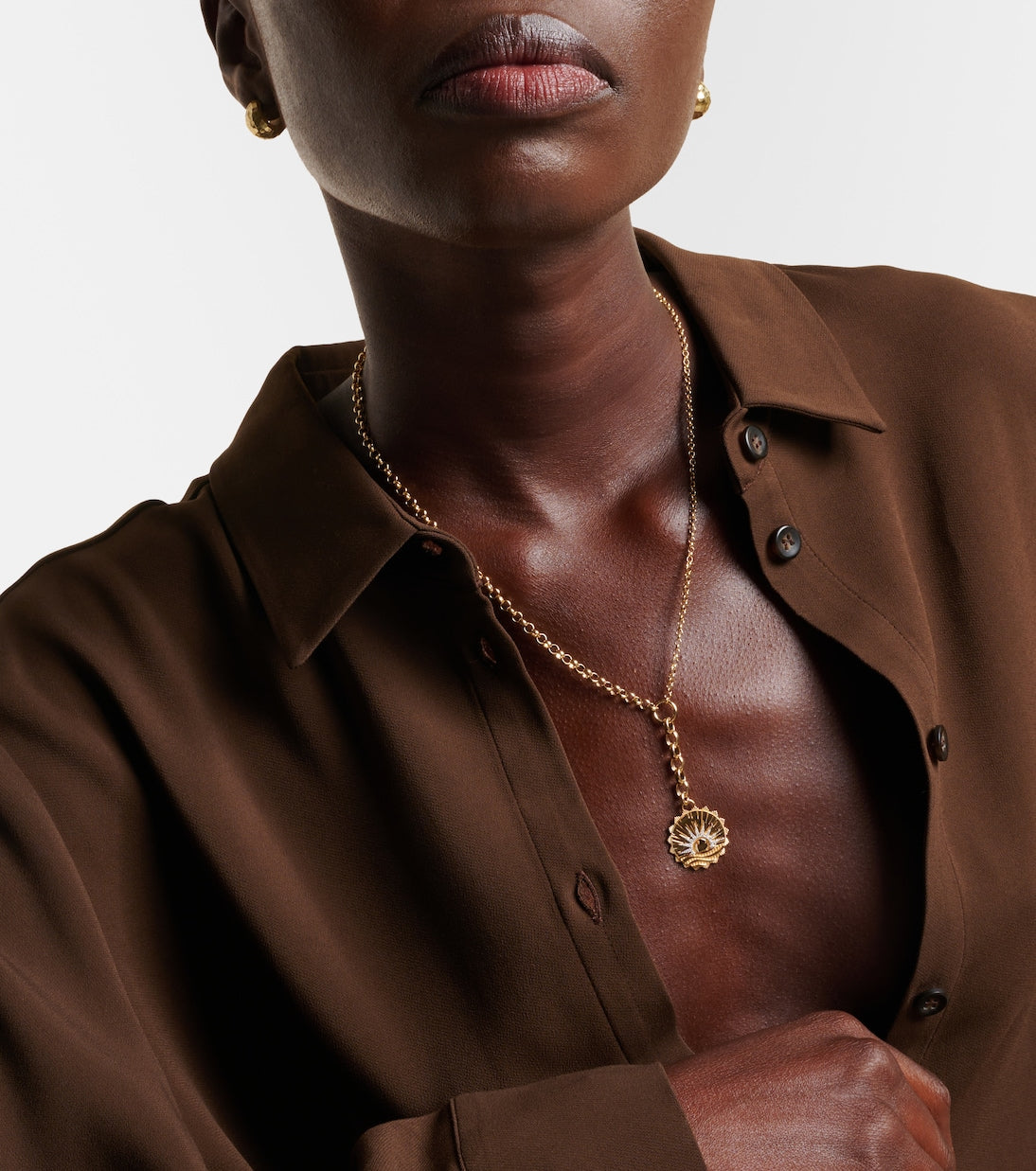 FoundRae - Internal Compass New Beginnings 18kt gold pendant necklace with diamonds