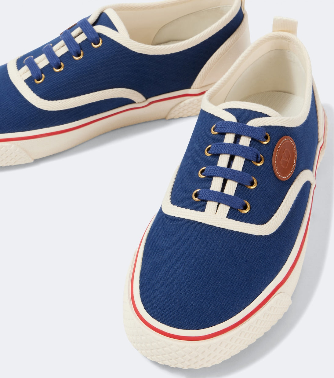 Valentino Garavani - Nojoke canvas sneakers