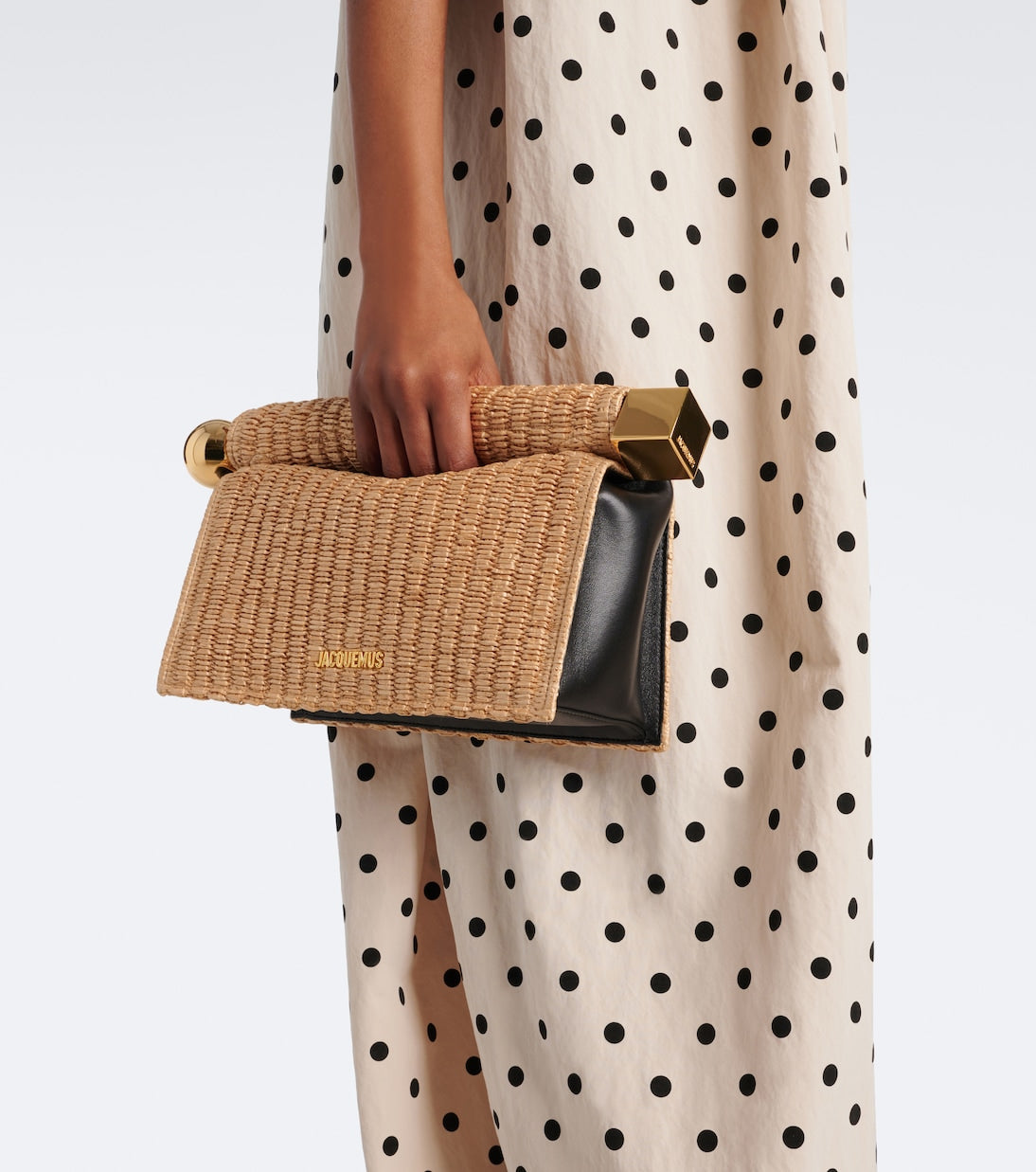 Jacquemus - Rond Carré woven raffia-effect clutch
