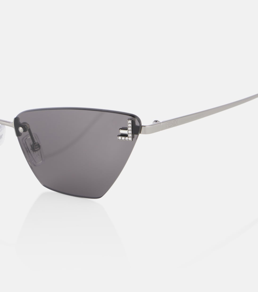 Fendi - Cat-eye sunglasses