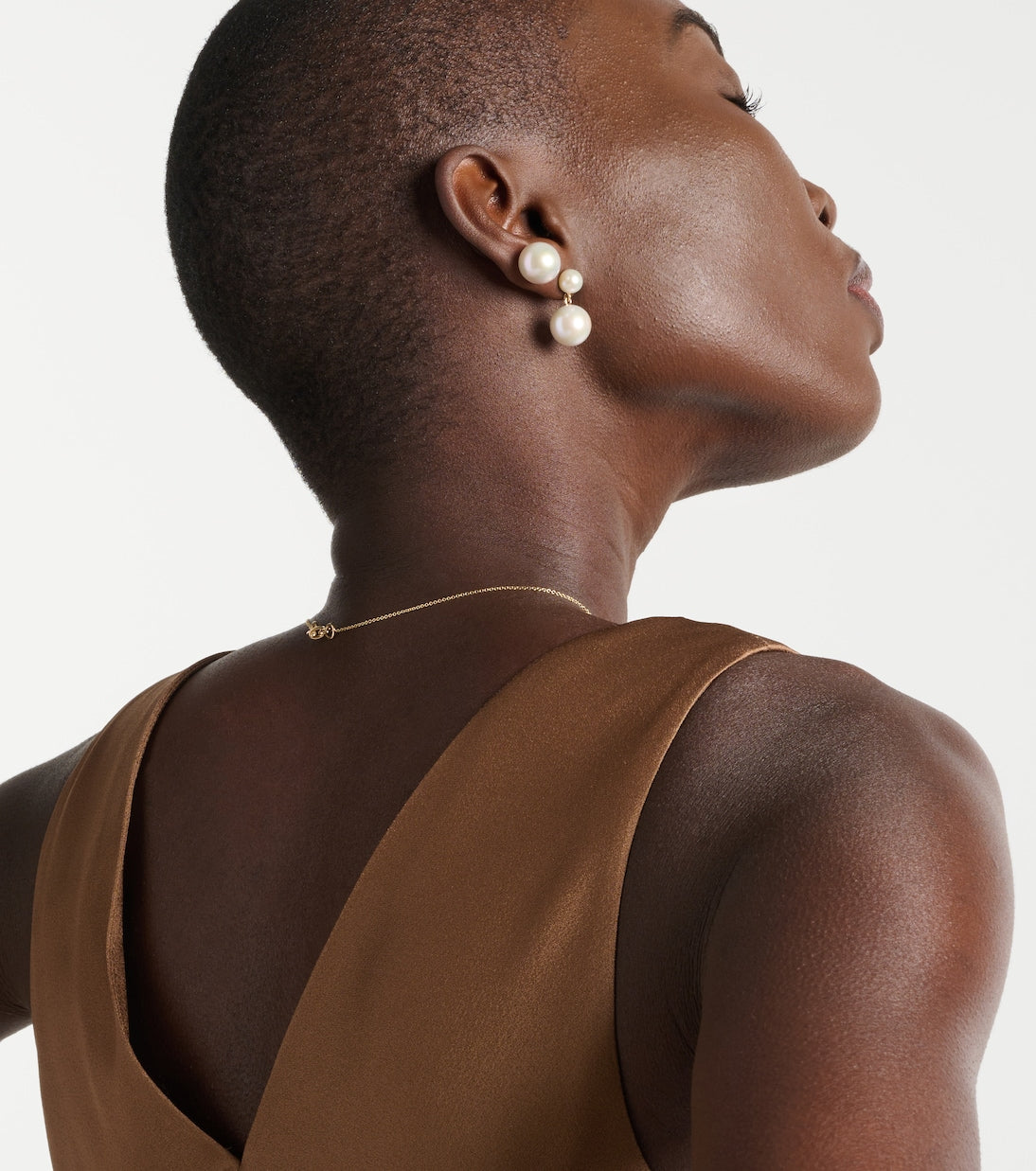 Sophie Bille Brahe - 14kt gold single earring with freshwater pearl