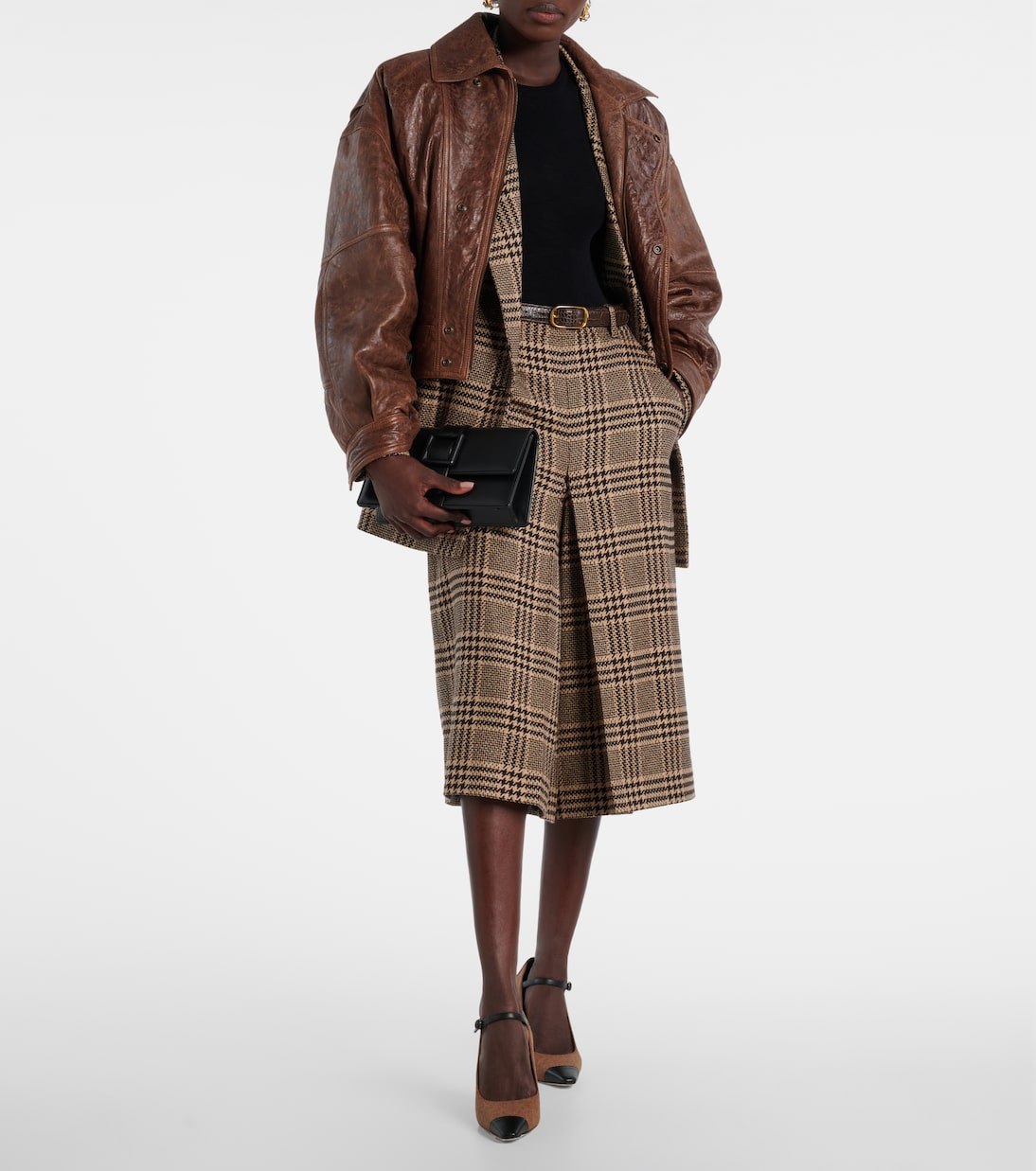 Manolo Blahnik - Maygot leather clutch
