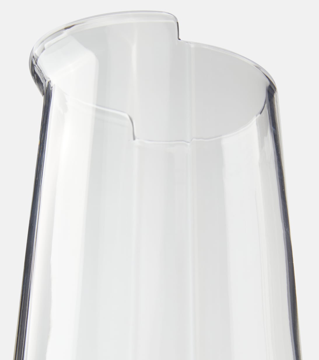 Zaha Hadid Design - Hew carafe