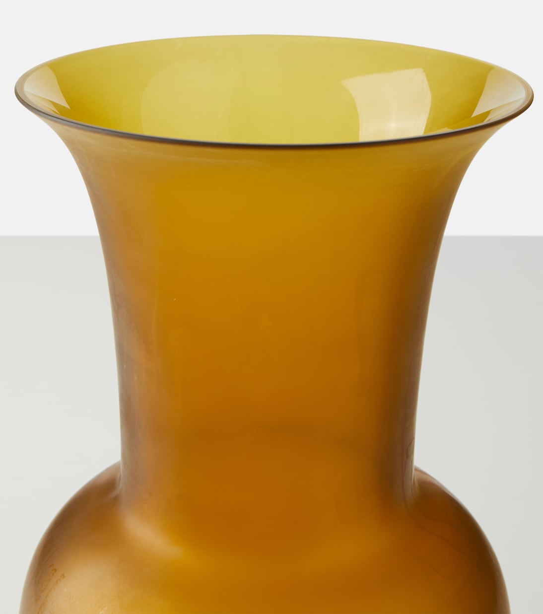Venini - Satin Murano glass vase