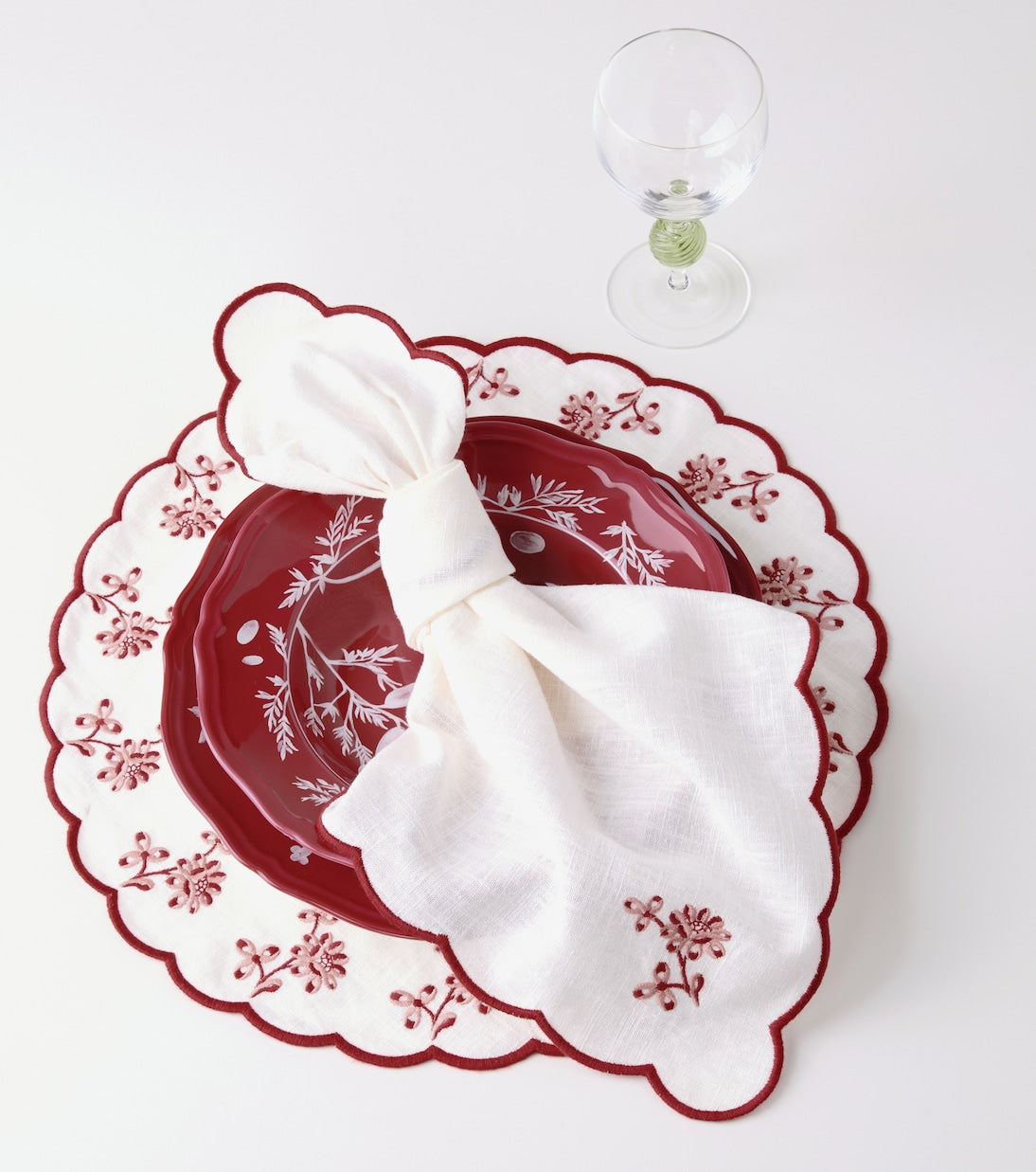 Cabana - Botanica set of 2 embroidered linen napkins