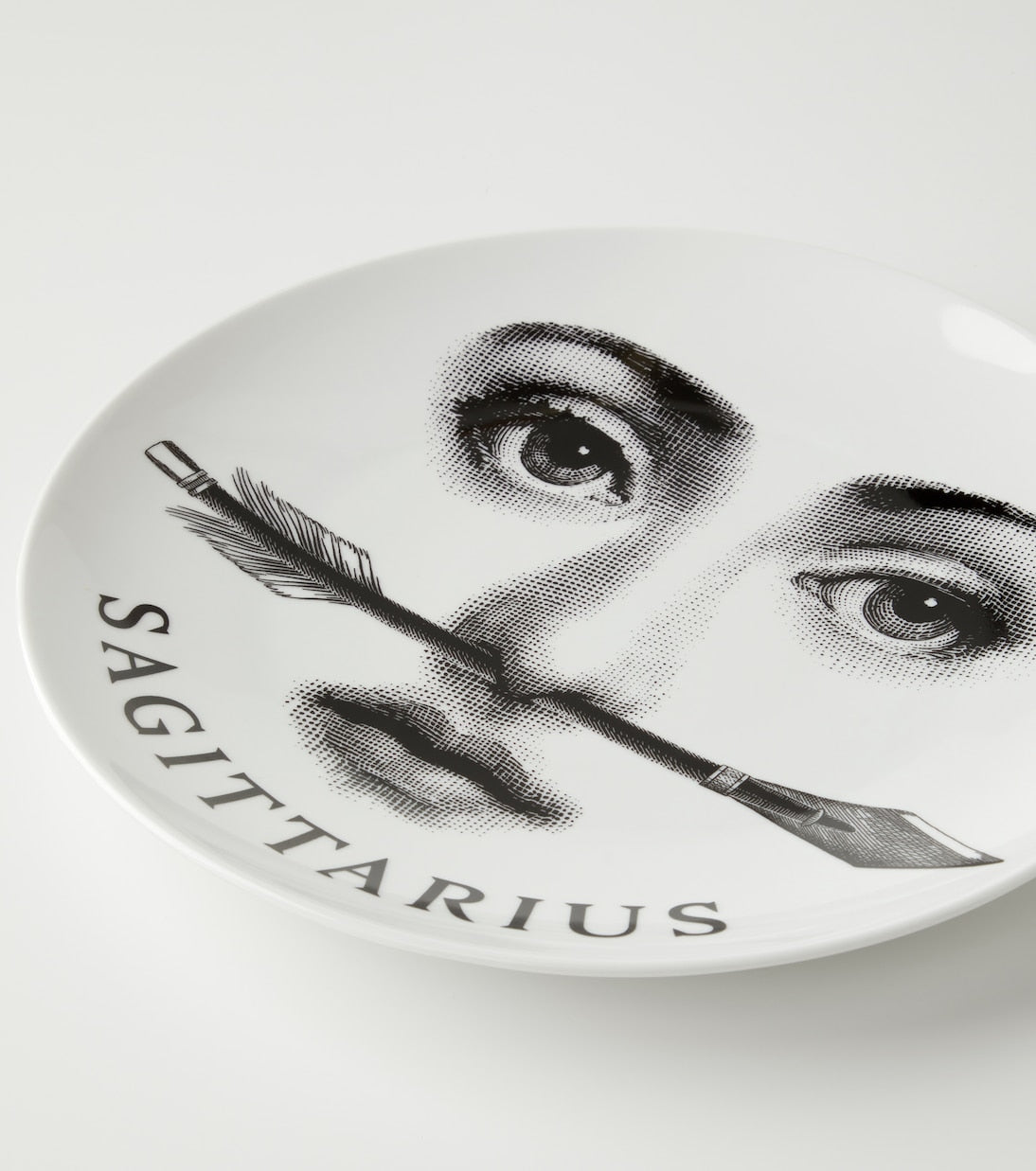 Fornasetti - Tema e Variazioni N.356 Sagittarius wall plate