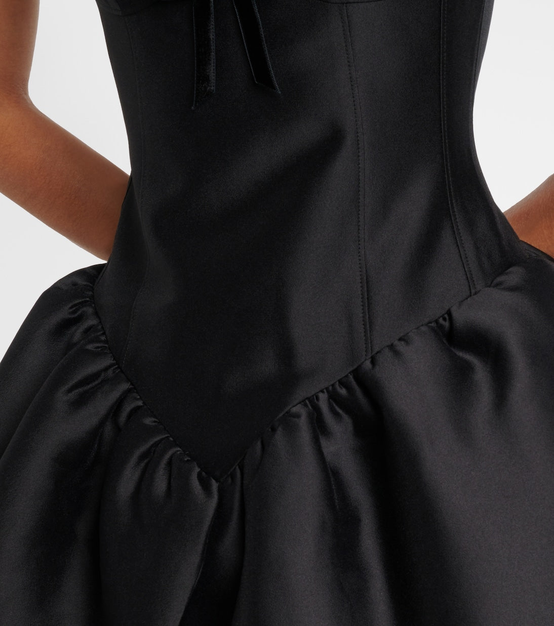 Shushu/Tong - Bow-detail midi dress