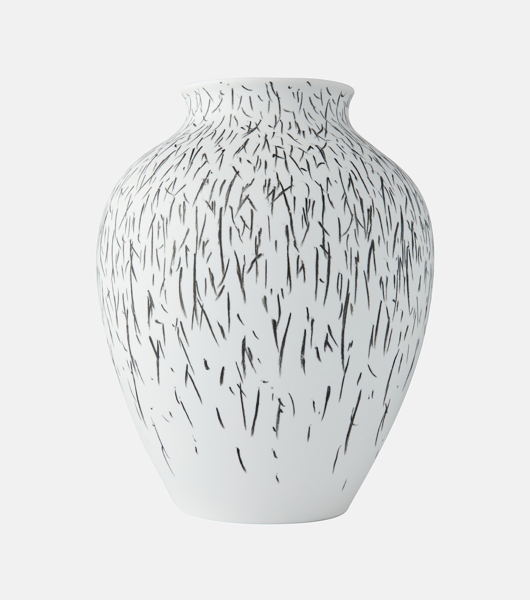Cassina - Post Scriptum curved vase by Formafantasma