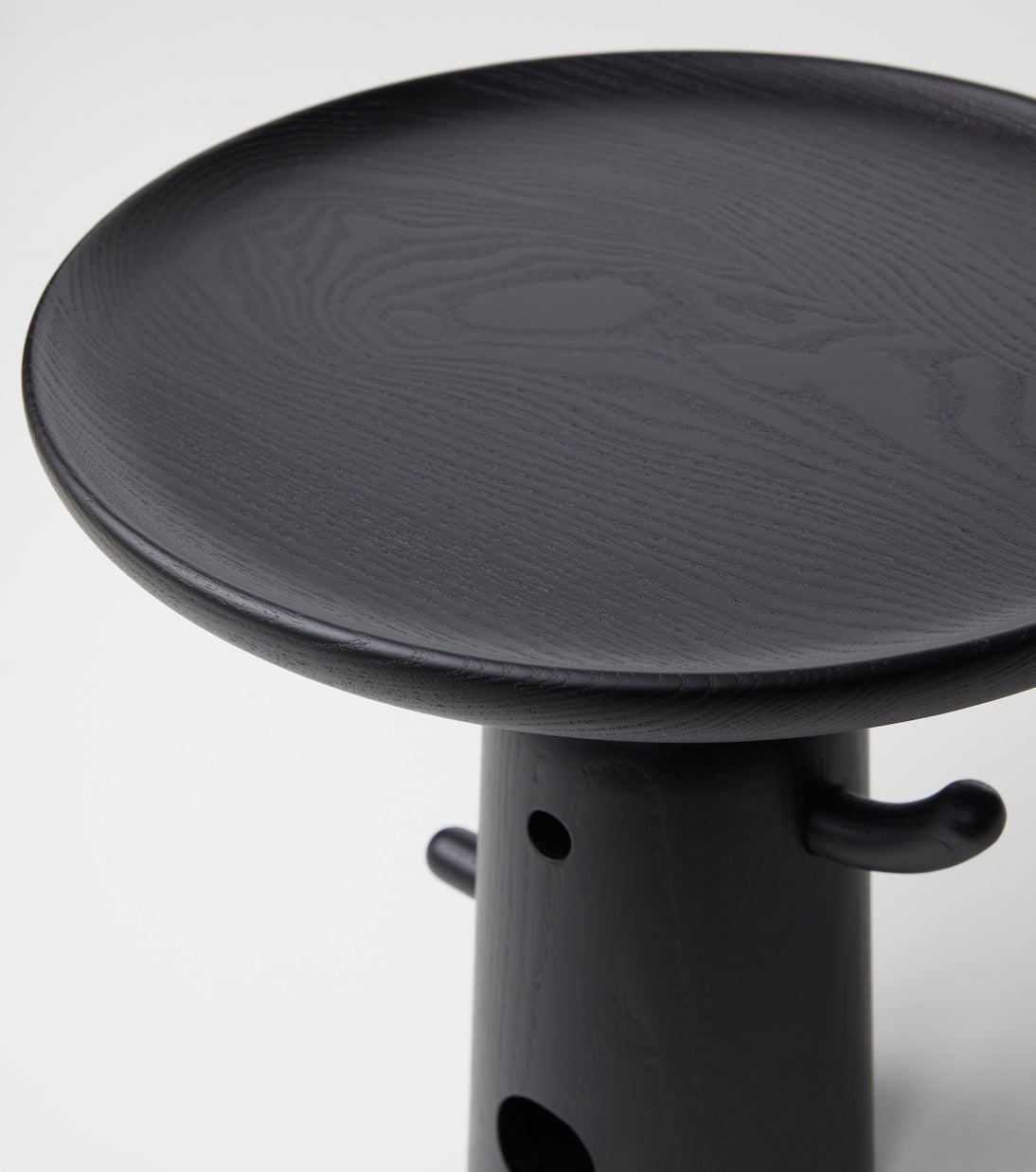 Cassina - Réaction Poétique Tall centerpiece by Jaime Hayon