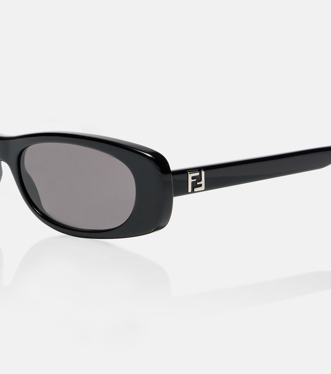 Fendi - FF Squared oval sunglasses