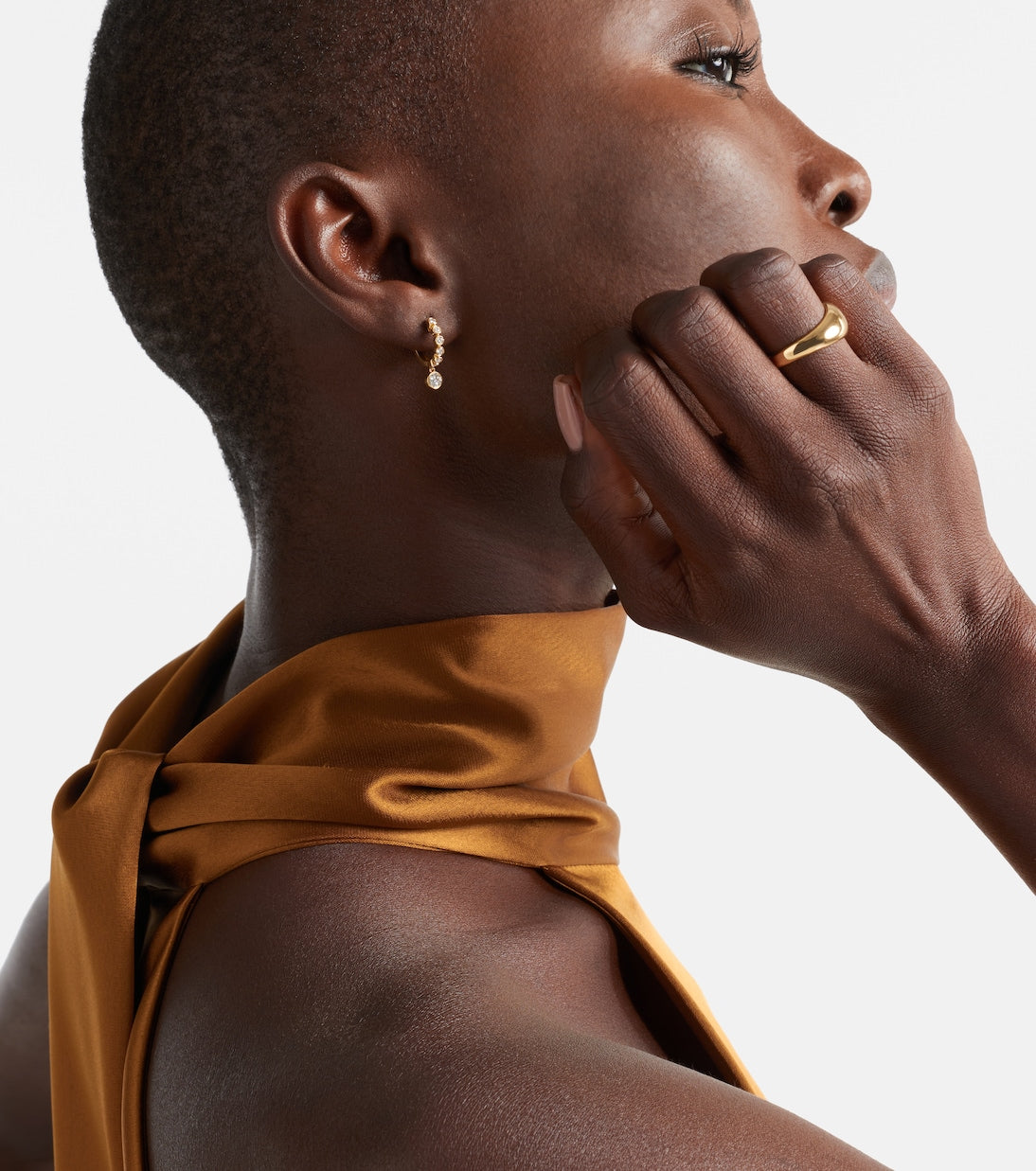 Anita Ko - Melrose 18kt gold huggie earrings with diamonds