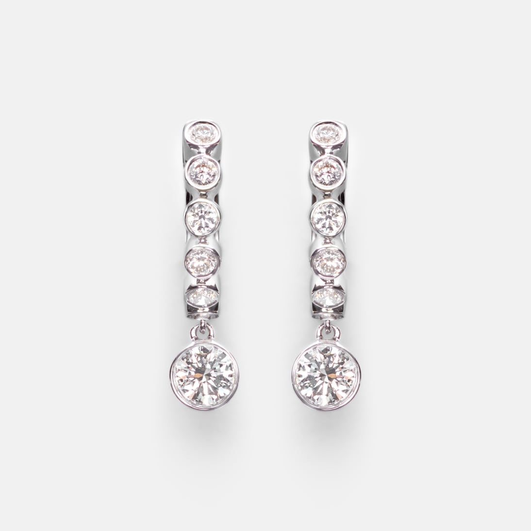 Anita Ko - Melrose 18kt white gold huggie earrings with diamonds