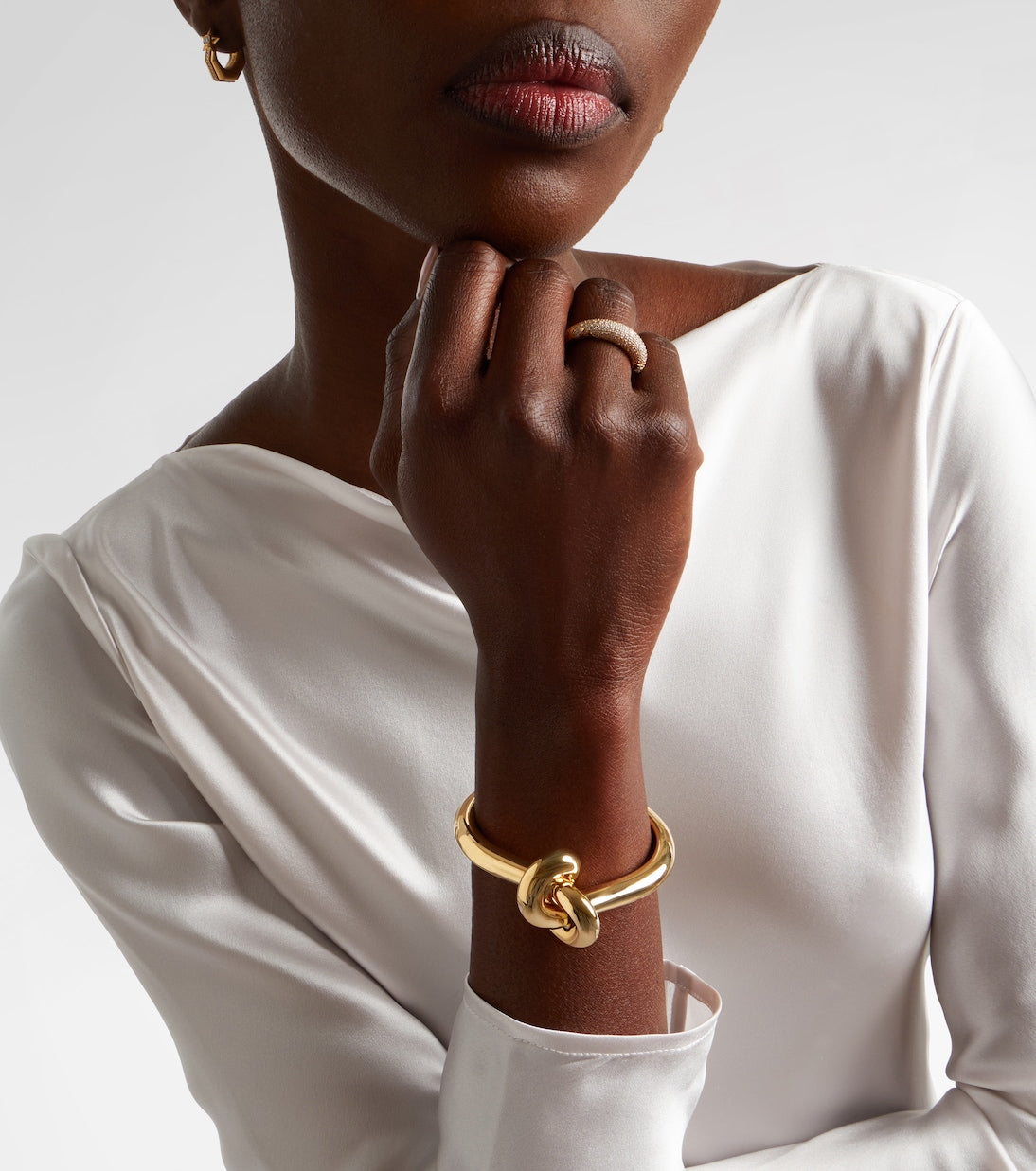 Engelbert - Legacy Knot 18kt gold cuff bracelet
