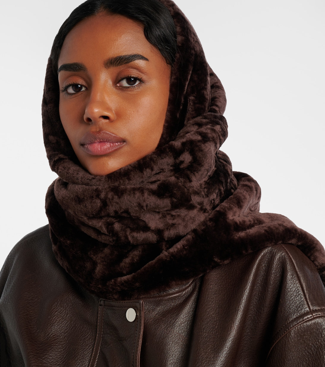 Nour Hammour - Shearling scarf