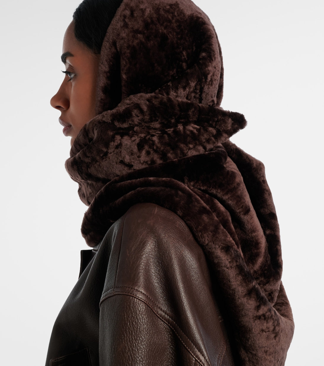 Nour Hammour - Shearling scarf