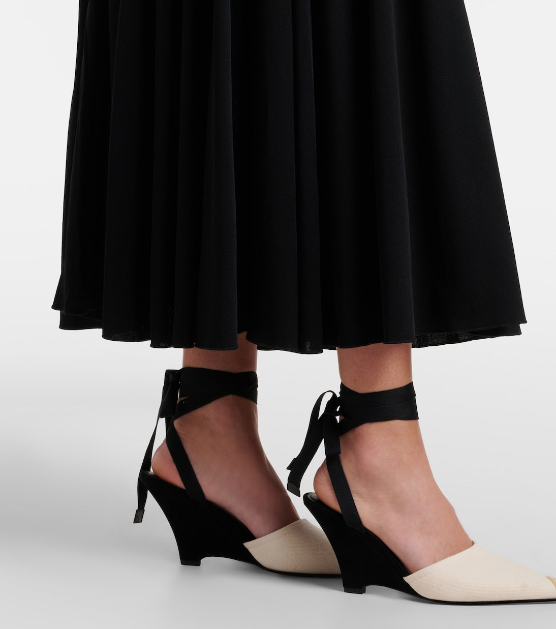 Jacquemus - Abiha gathered jersey midi dress