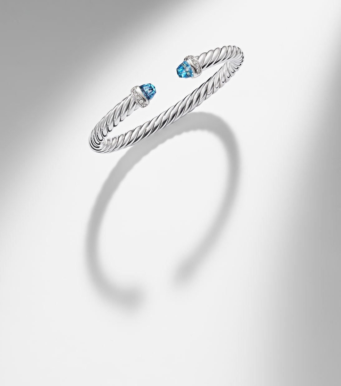 David Yurman - Cable Flex® sterling silver bracelet with diamonds and blue topaz