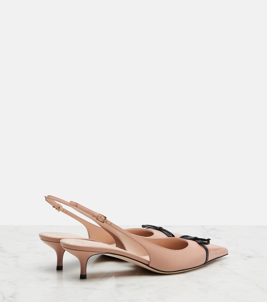 Valentino Garavani - Bepointy 45 leather slingback pumps