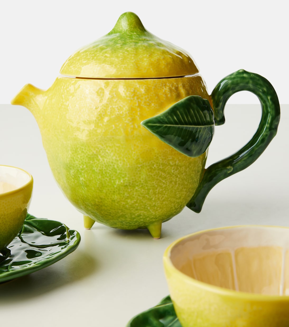 Bordallo Pinheiro - Lemon ceramic teapot