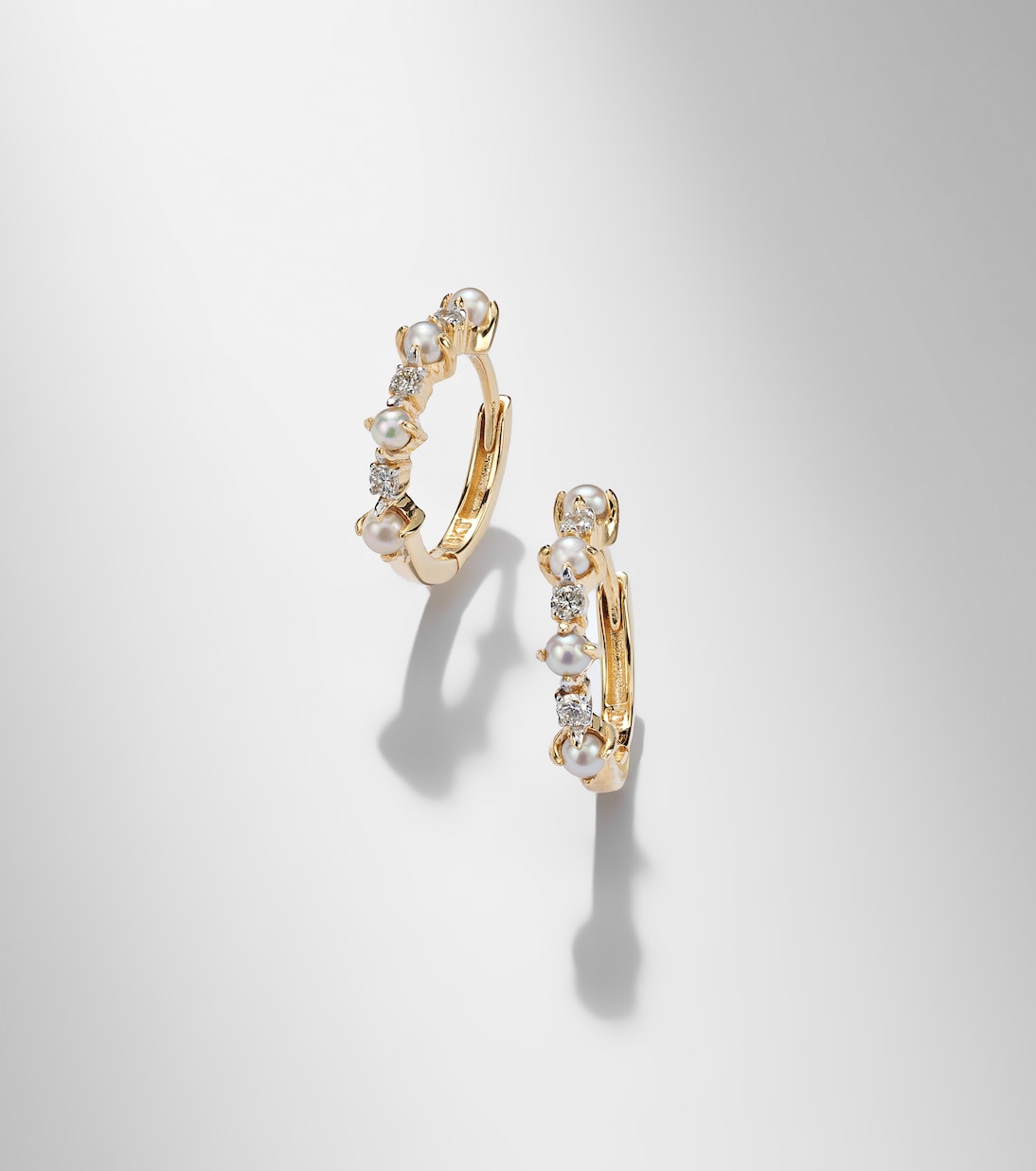Mateo - 14kt gold earrings with diamonds and pearls