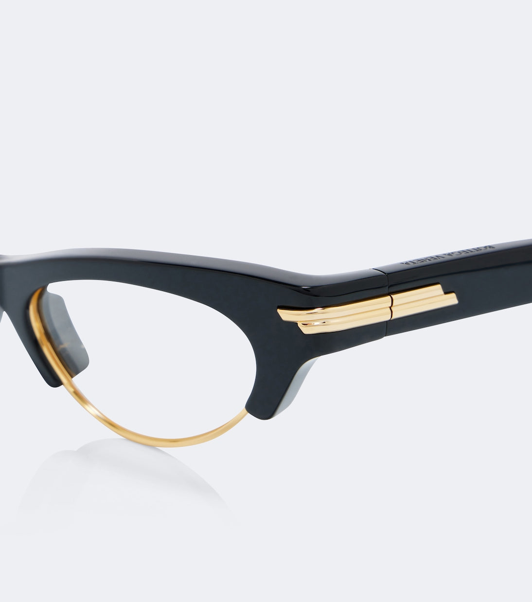 Bottega Veneta - Fashion Show cat-eye glasses