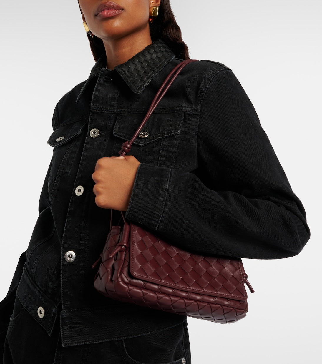 Bottega Veneta - Notturno Intrecciato leather crossbody bag