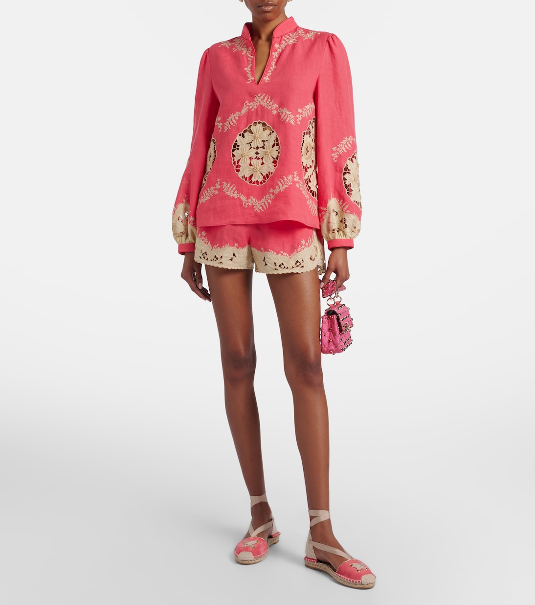 Valentino Garavani - Embroidered linen shorts
