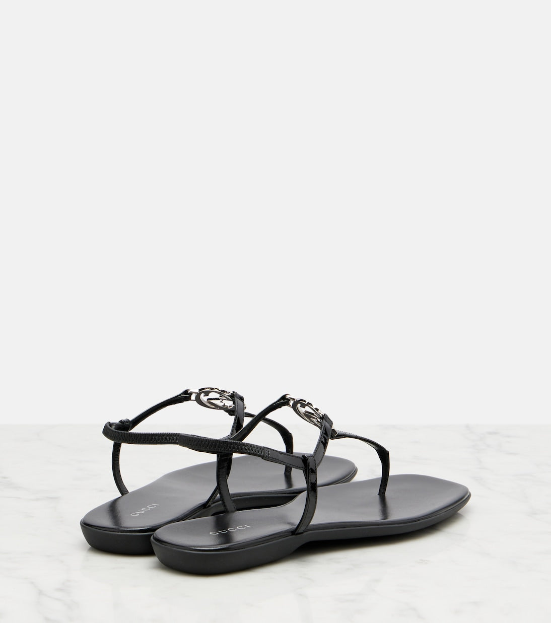 Gucci - Interlocking G leather thong sandals