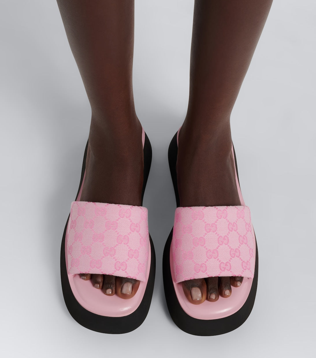 Gucci - GG canvas platform slides