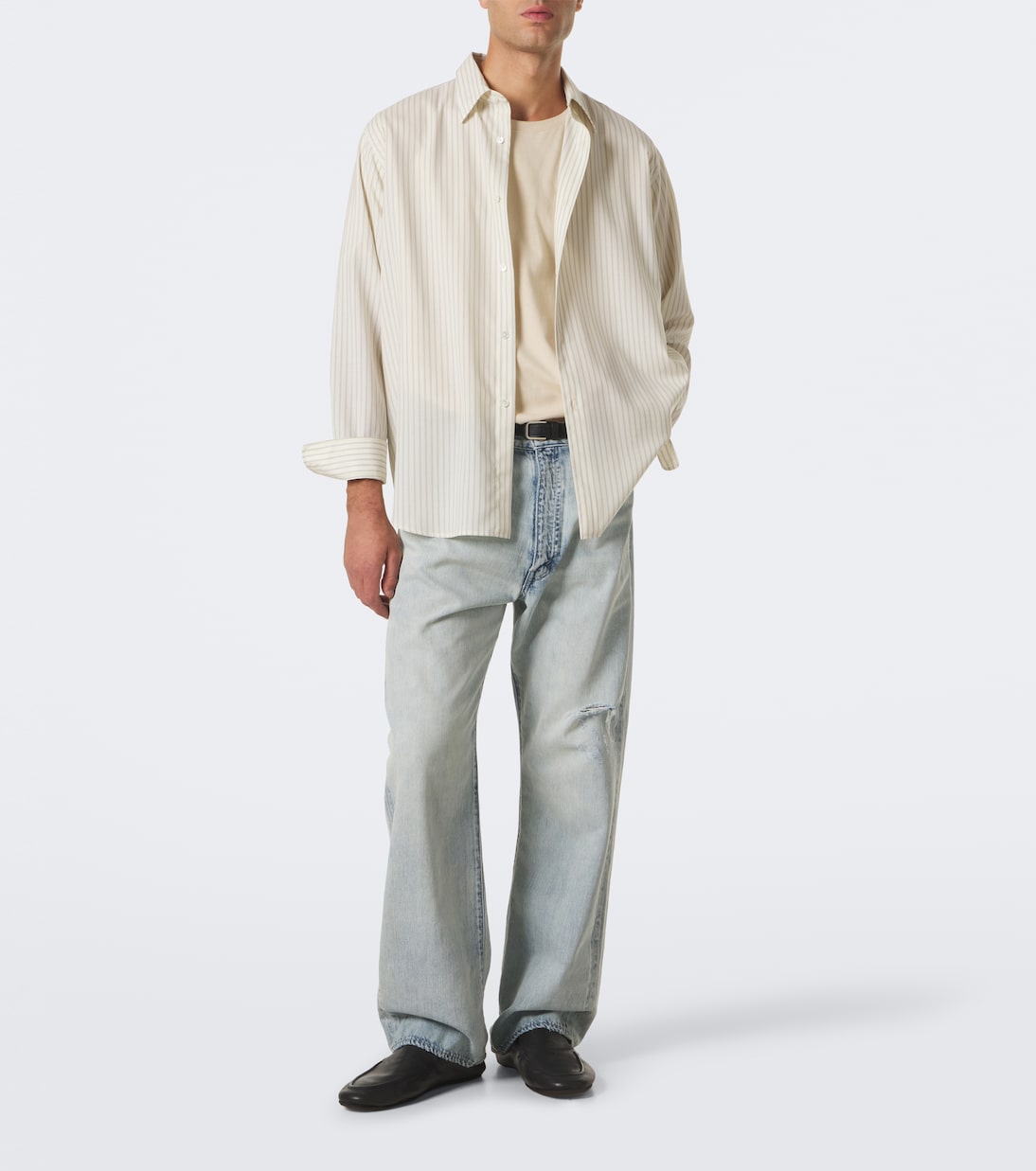 Auralee - Distressed straight jeans