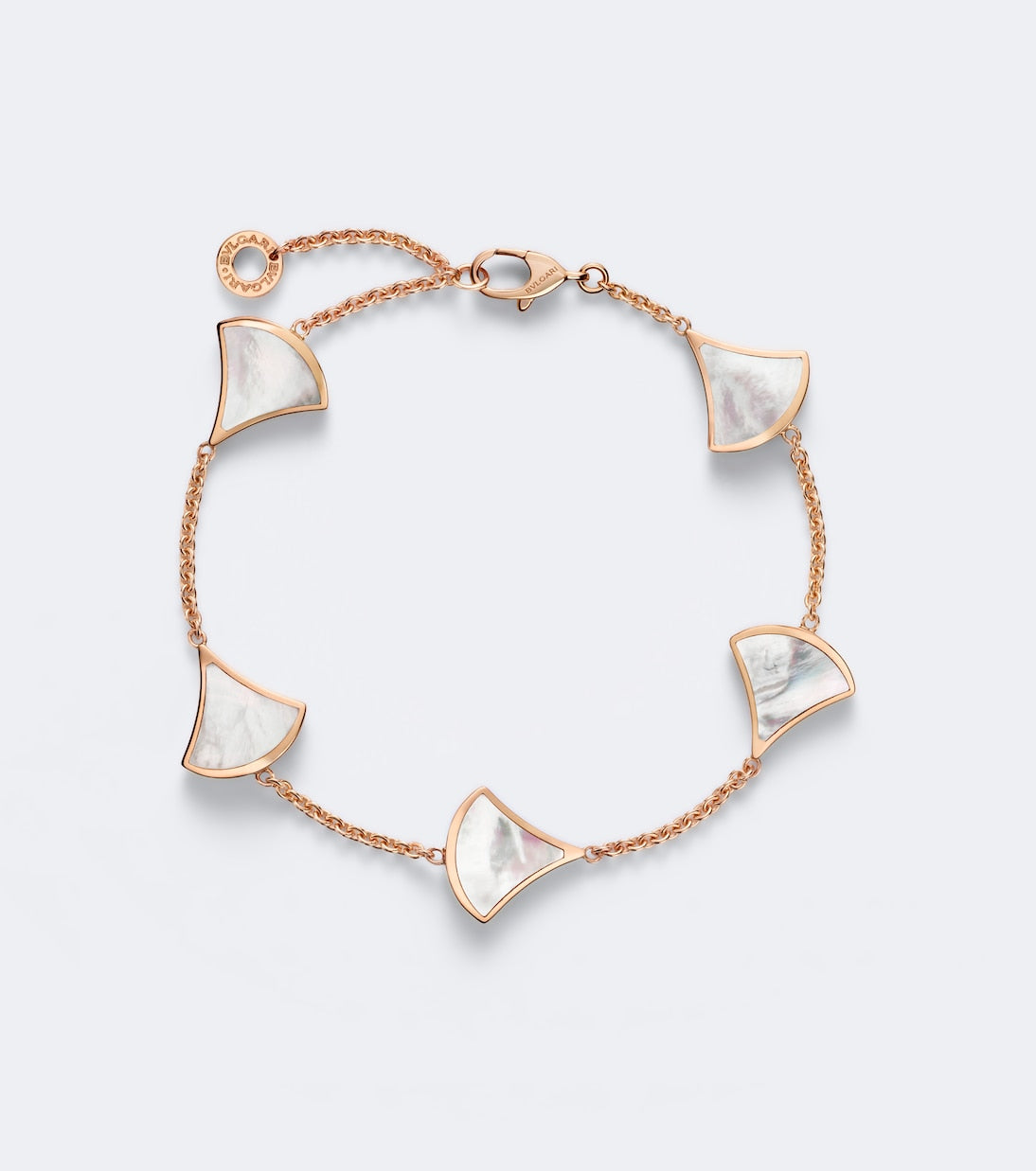 Bvlgari - Divas' Dream 18kt rose gold bracelet with mother-of-pearl