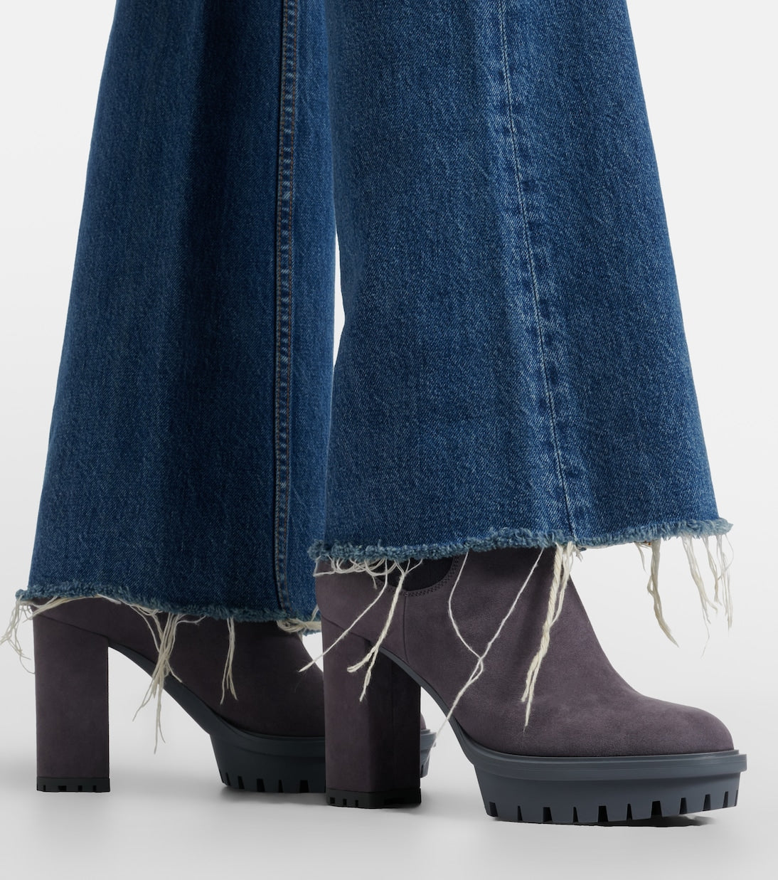Gianvito Rossi - Barry suede Chelsea boots