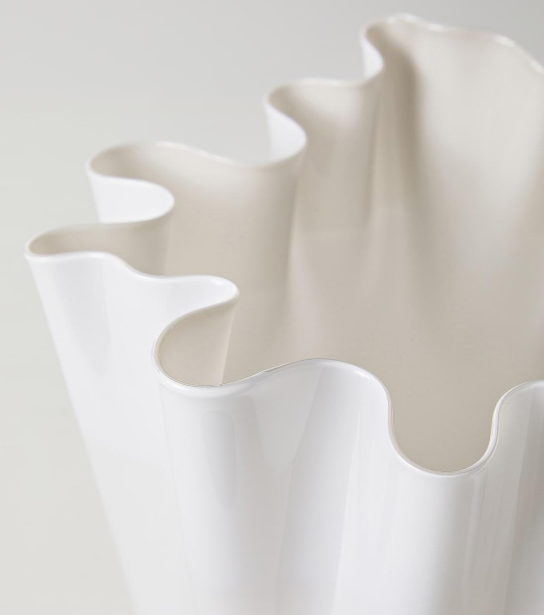 Venini - Fazzoletto Murano glass vase by Fulvio Bianconi and Paolo Venini