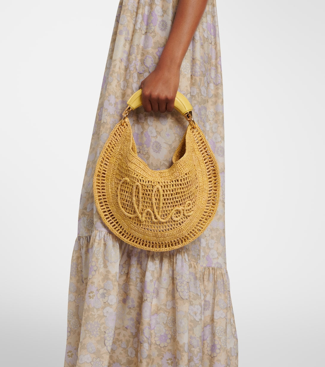 Chloé - Summer Banana raffia shoulder bag