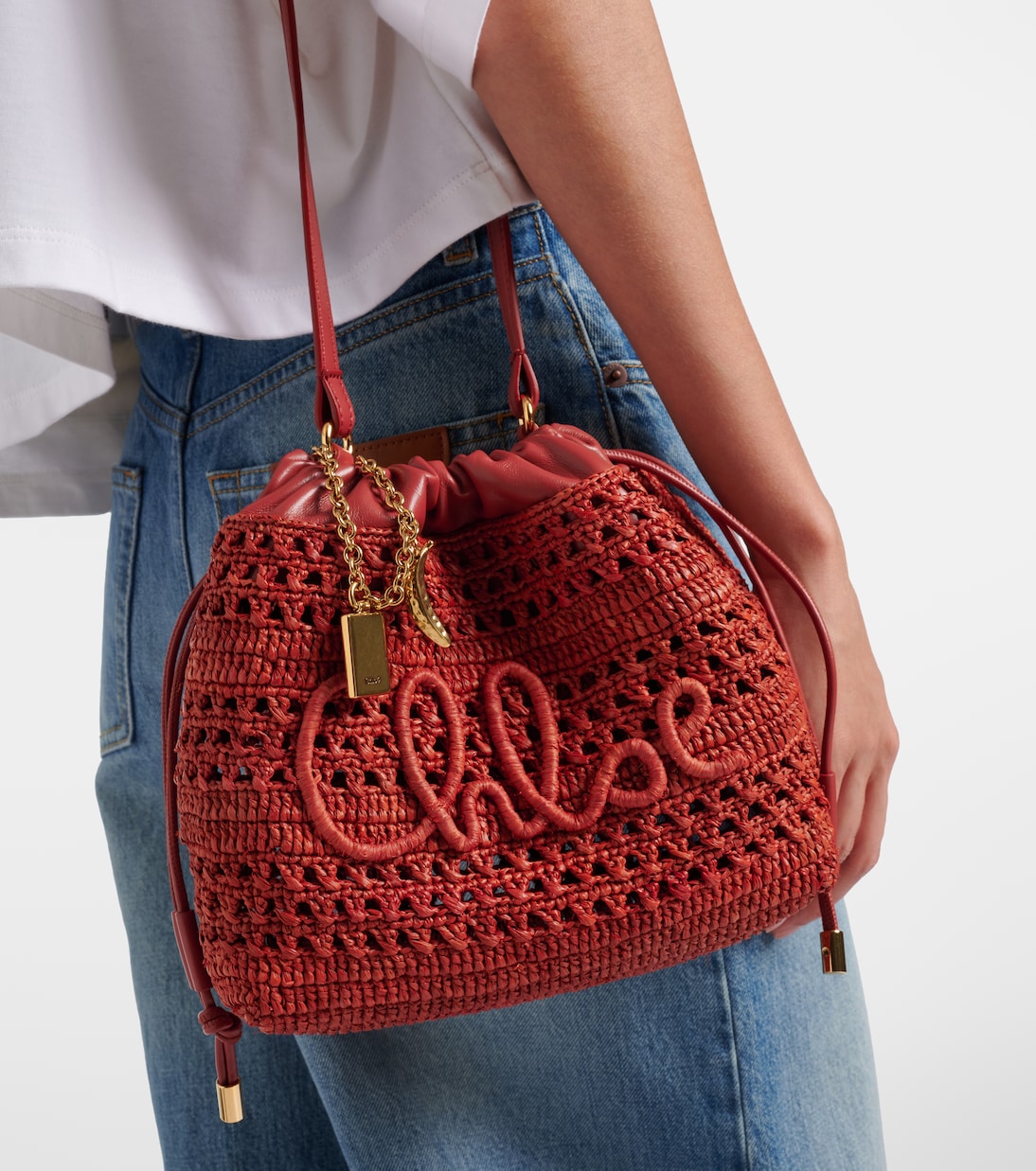 Chloé - Summer Banana Mini raffia shoulder bag