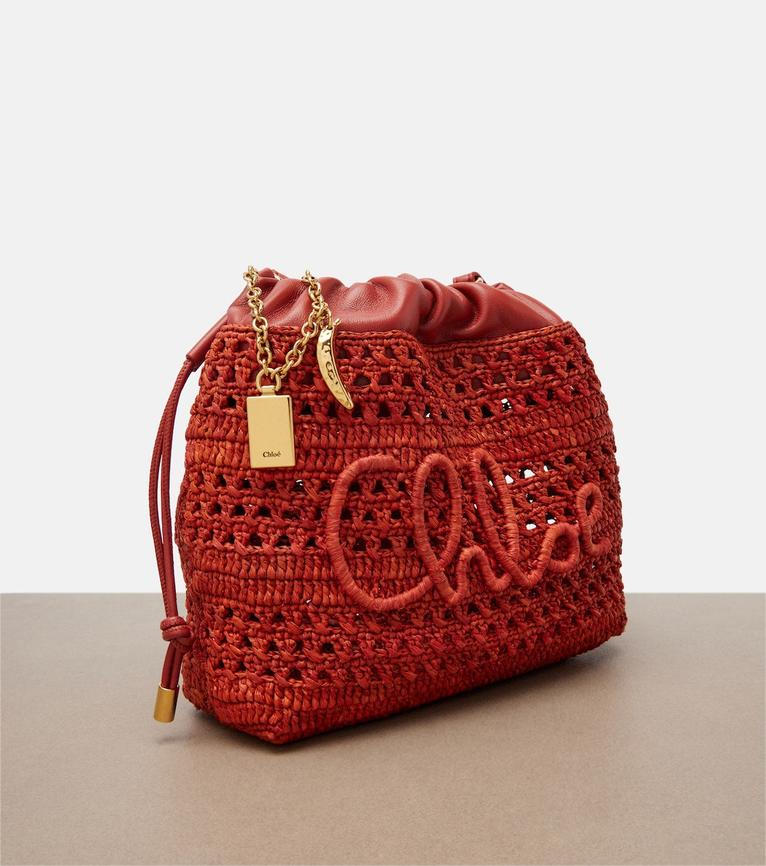 Chloé - Summer Banana Mini raffia shoulder bag