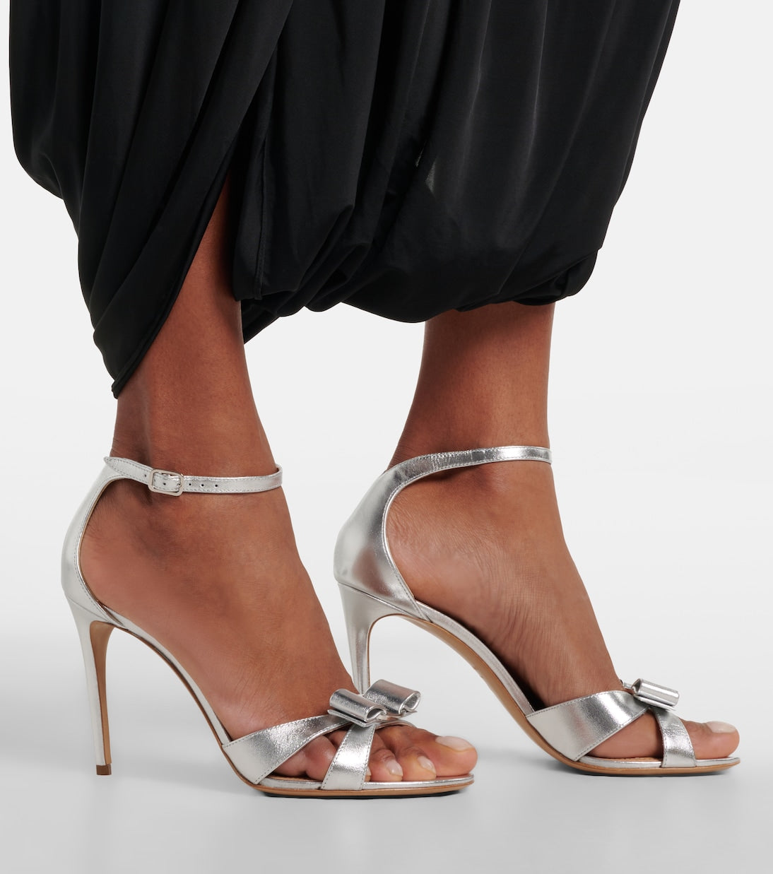 Ferragamo - Bow-detail metallic leather sandals
