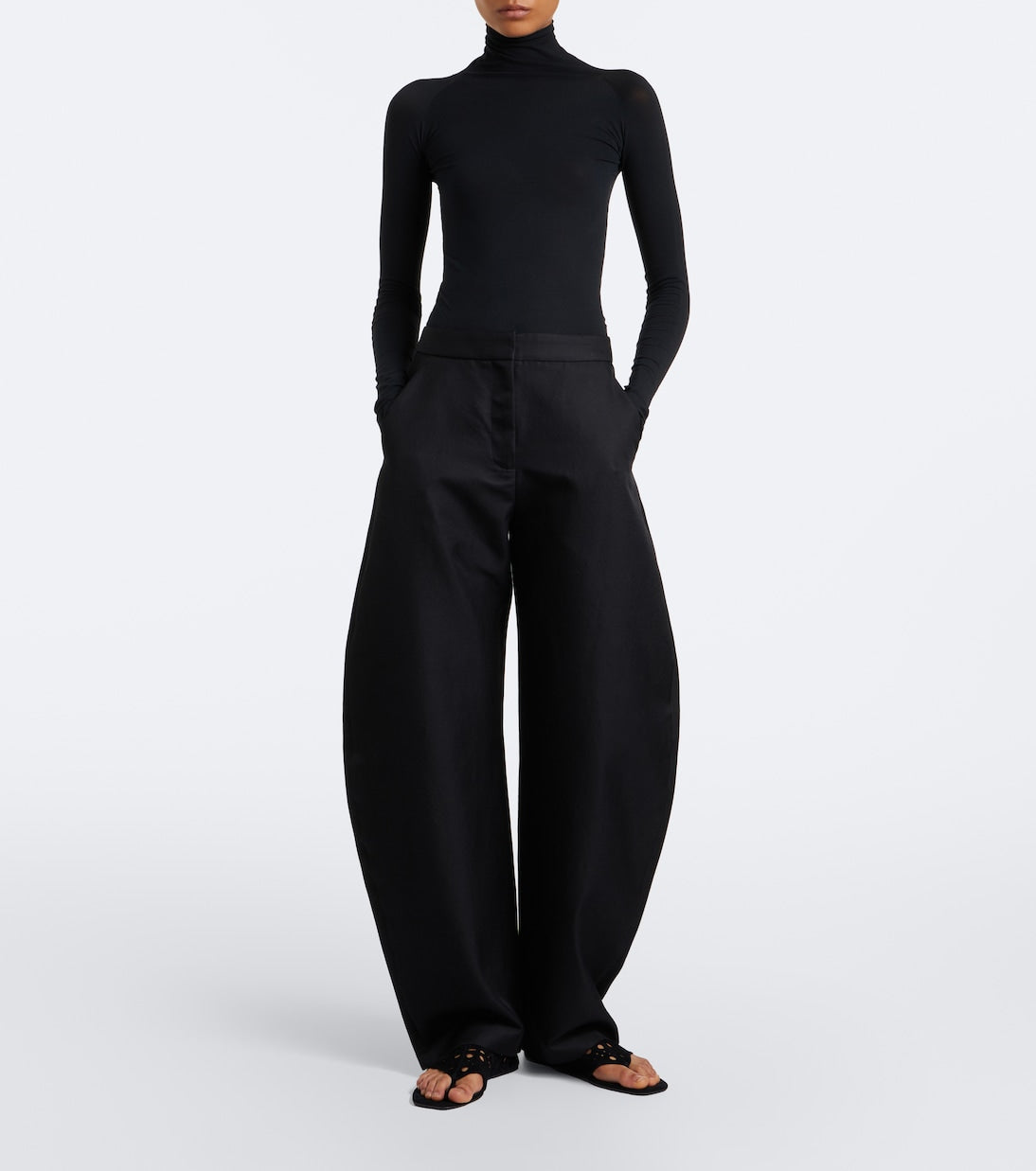 Alaïa - Neo Vienne suede thong sandals
