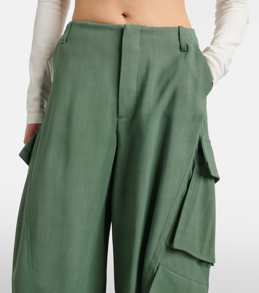 Alaïa - Mid-rise cargo pants