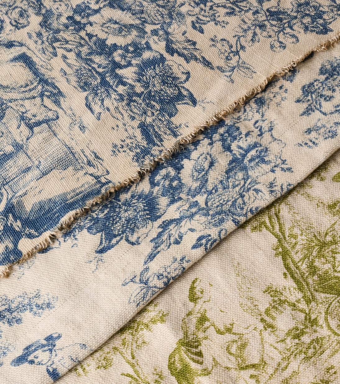 The House of Lyria - Glafira floral linen tablecloth