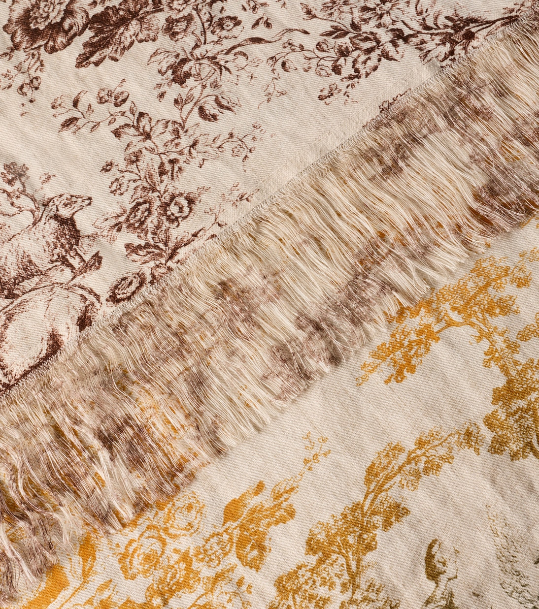 The House of Lyria - Sollievo printed linen tablecloth