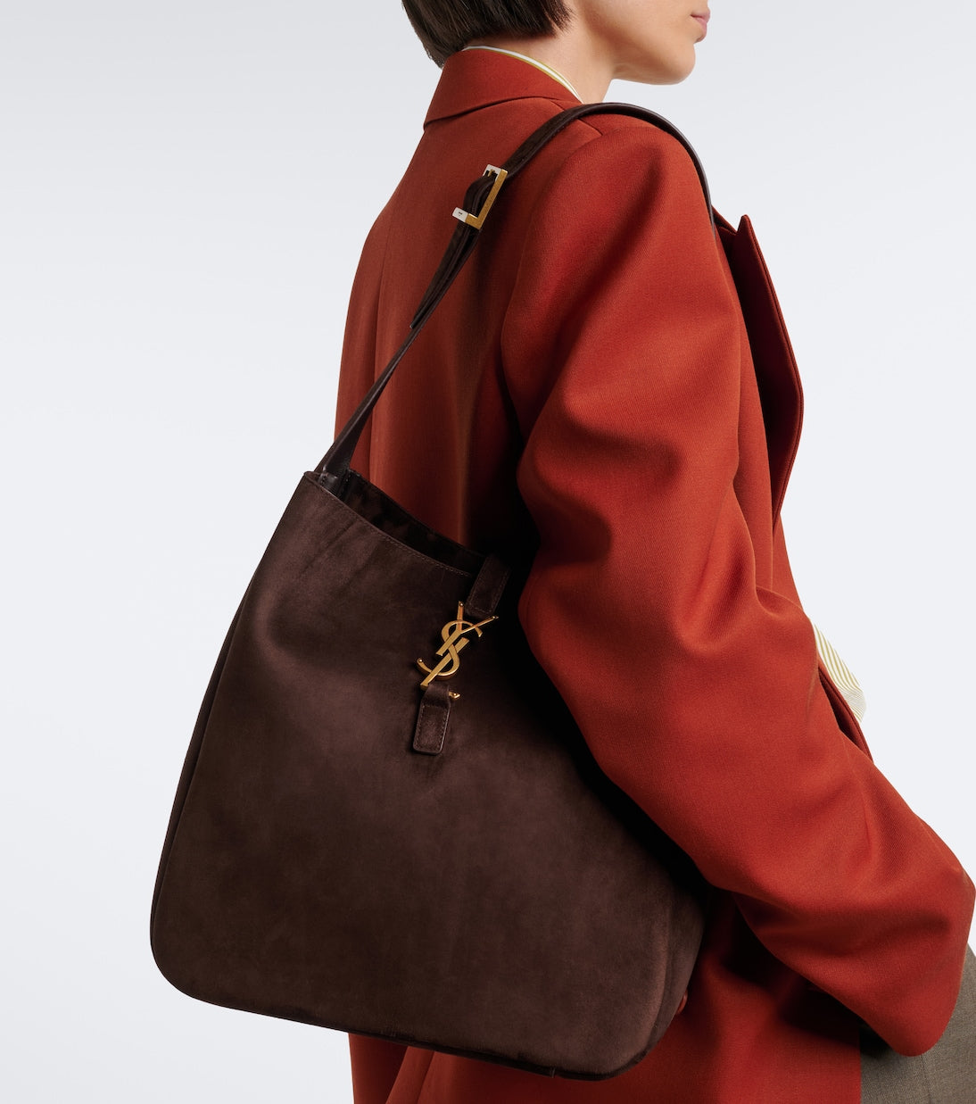 Saint Laurent - Le 5 à 7 Supple Large suede shoulder bag